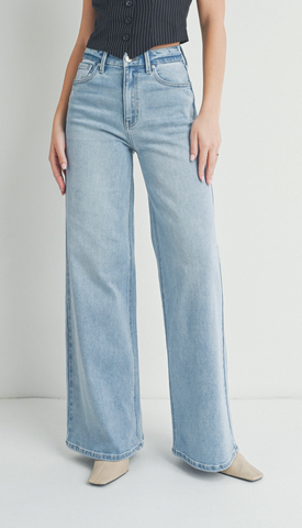 HIGH RISE PALAZZO PANT IN LIGHT WASH